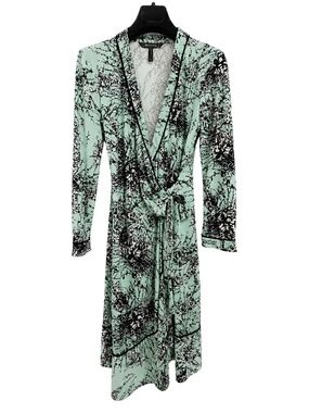 bcbg green wrap dress Bcbgmaxazria for Sale up to 90% Off: Poshmark Velvet wrap